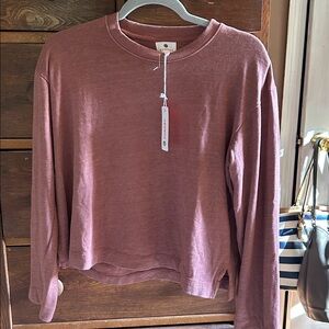Sundry Rose Long Sleeve Top